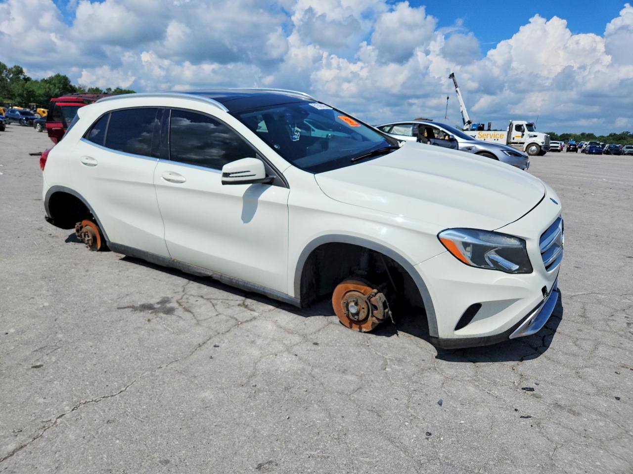2015 MERCEDES-BENZ GLA-CLASS
