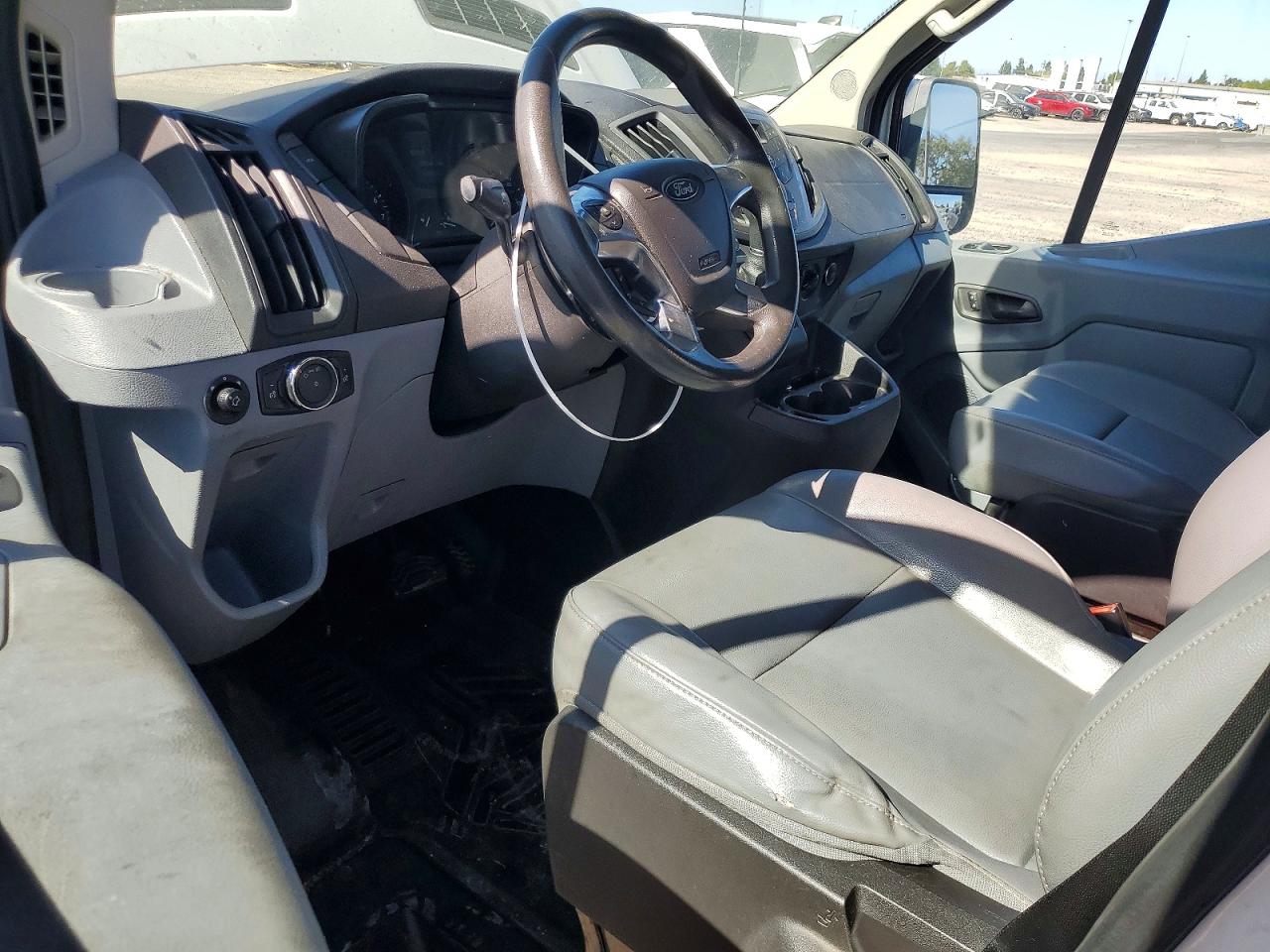 2015 FORD TRANSIT