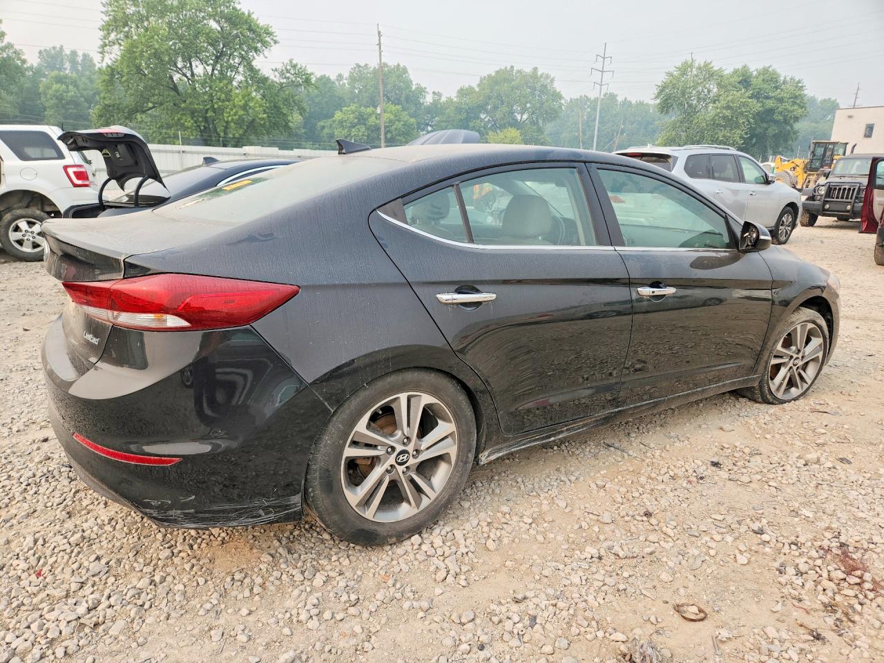 2017 HYUNDAI ELANTRA