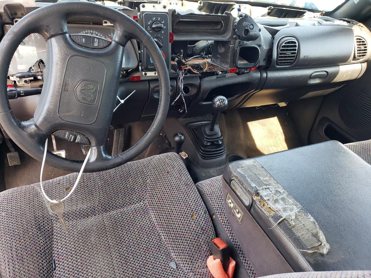 2001 DODGE RAM 1500