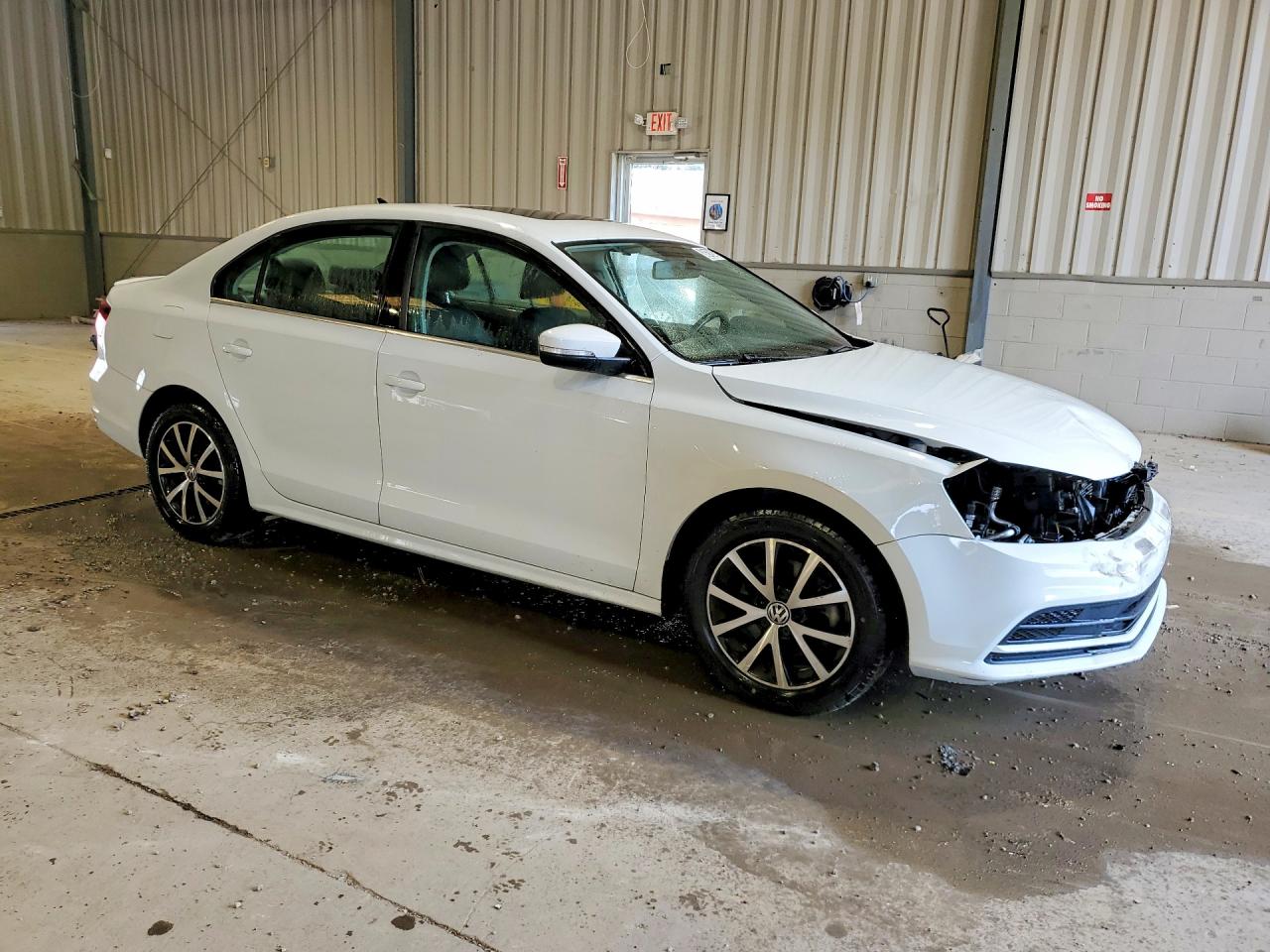 2017 VOLKSWAGEN JETTA