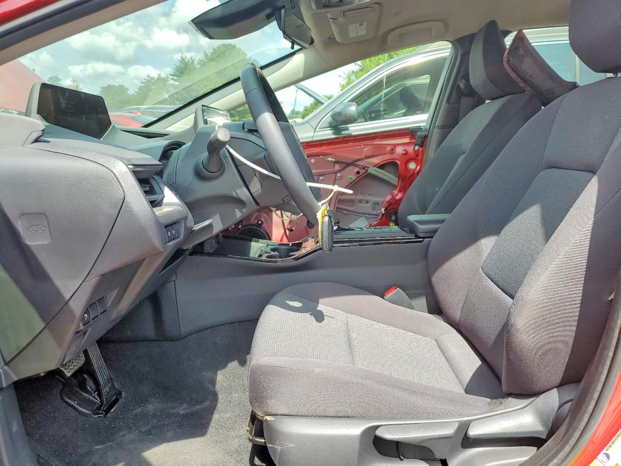 2026 TOYOTA PRIUS