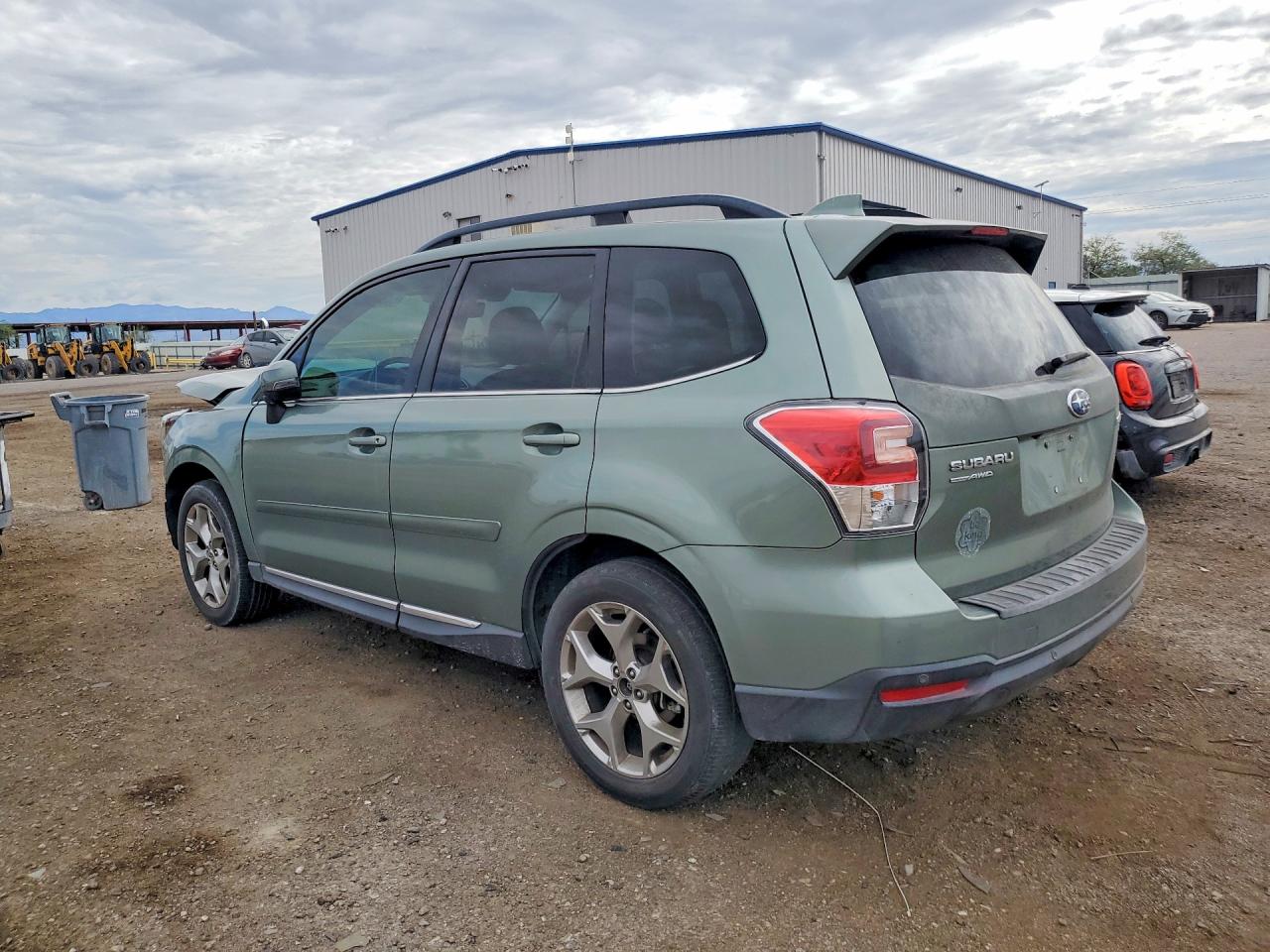 2017 SUBARU FORESTER