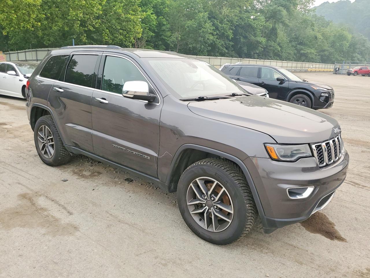 2019 JEEP CHEROKEE