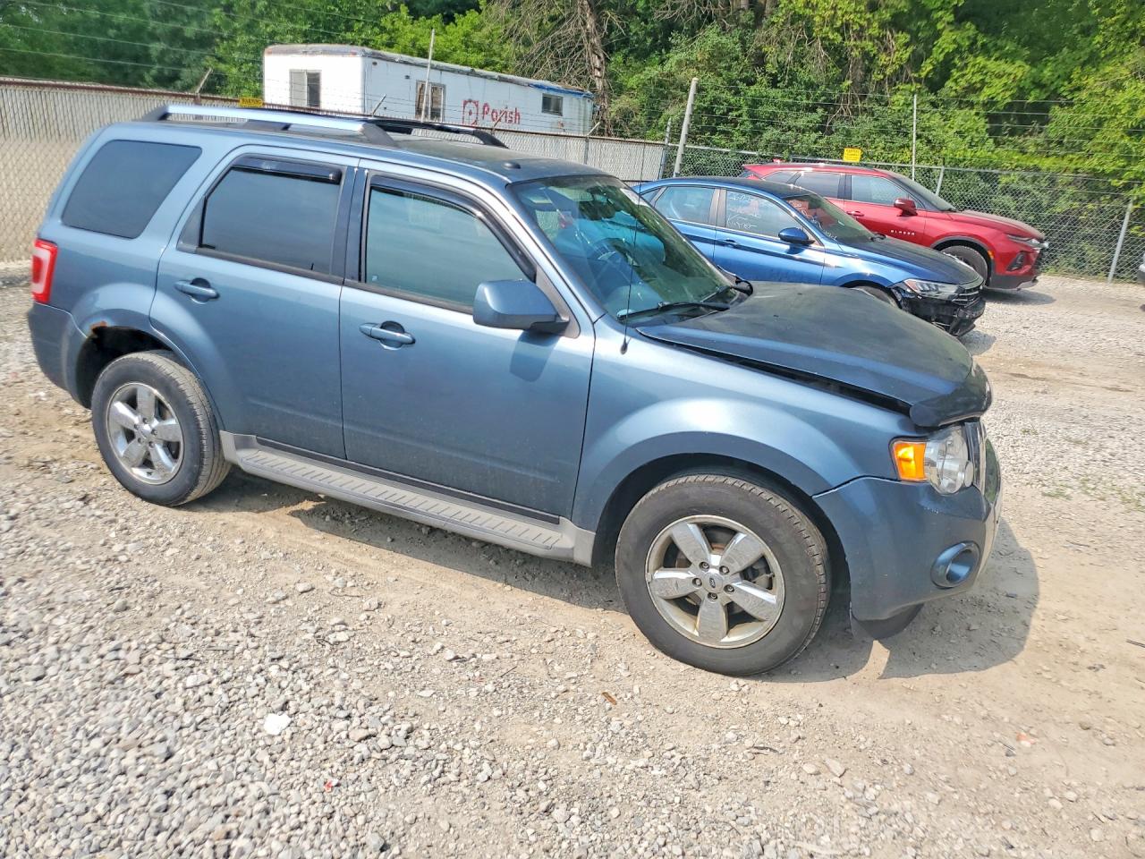2011 FORD ESCAPE