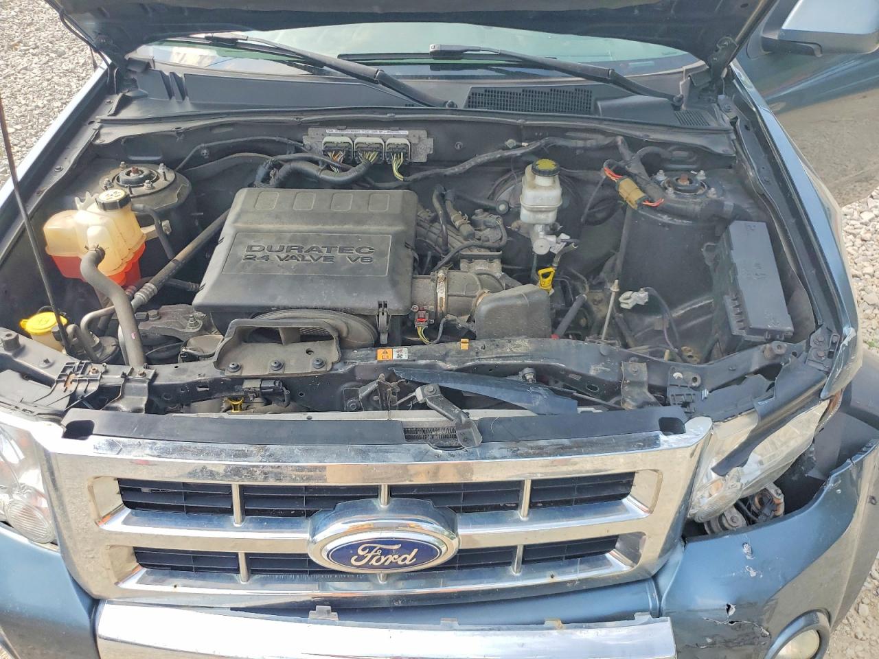 2011 FORD ESCAPE