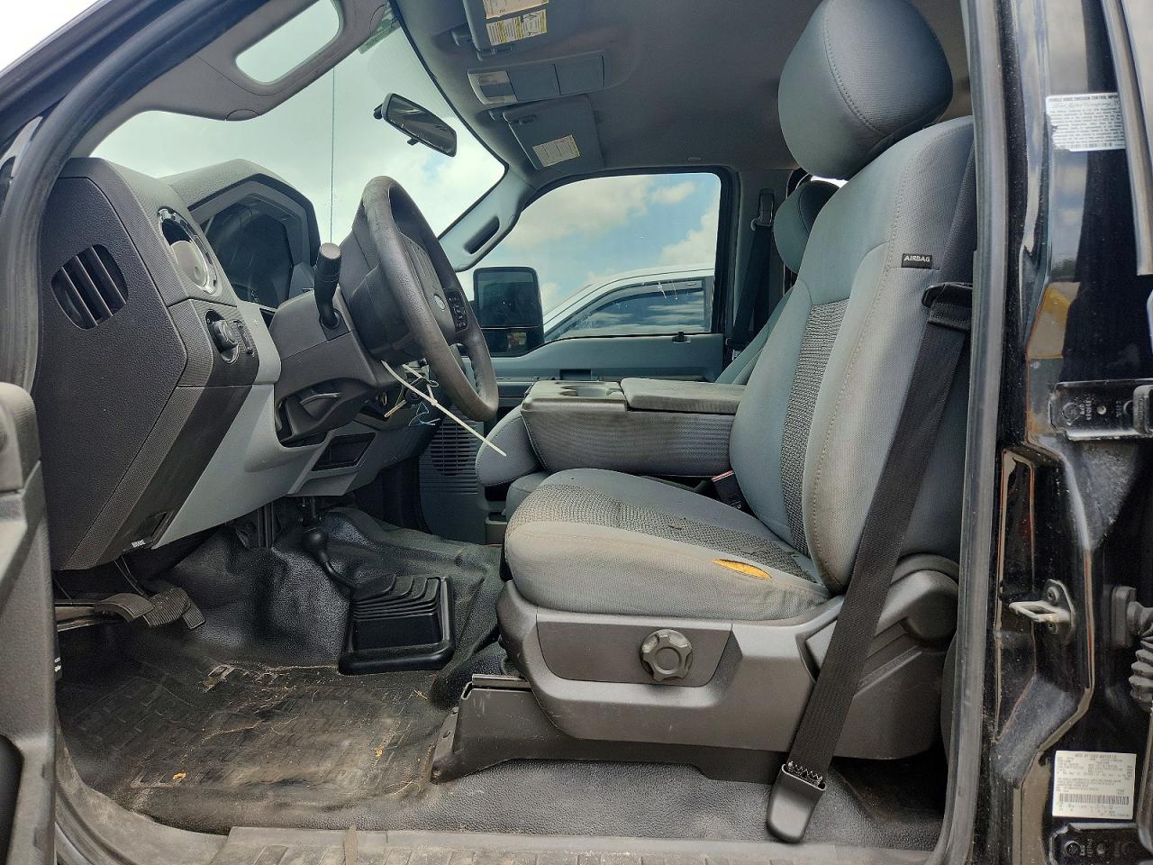 2016 FORD F350 SUPER