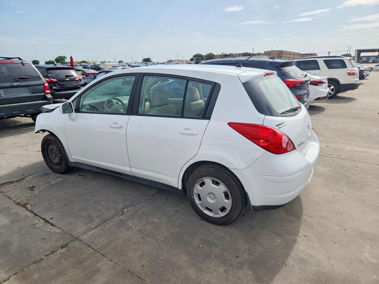 2008 NISSAN VERSA