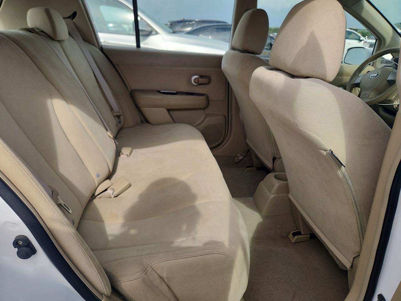 2008 NISSAN VERSA