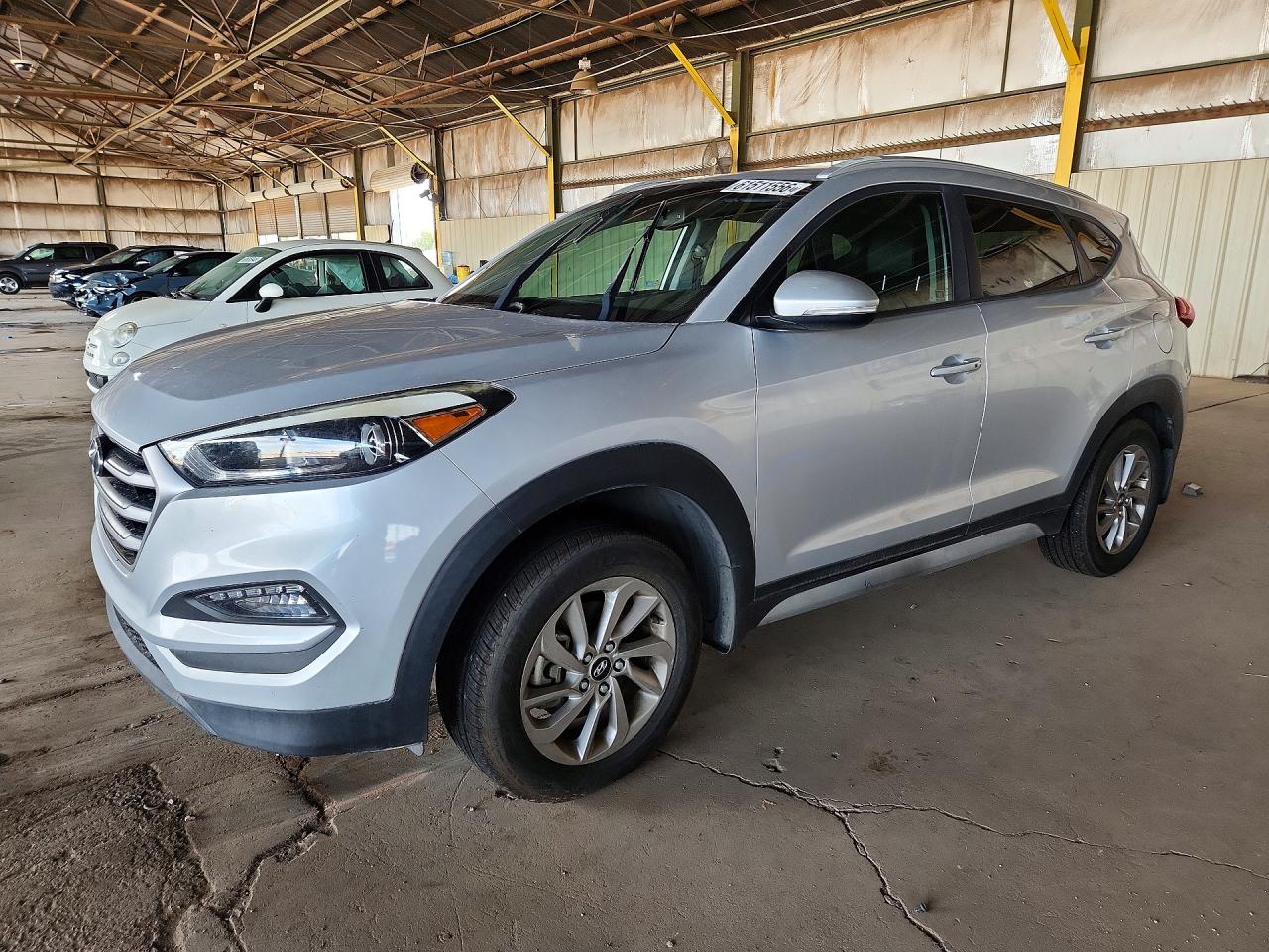2017 HYUNDAI TUCSON