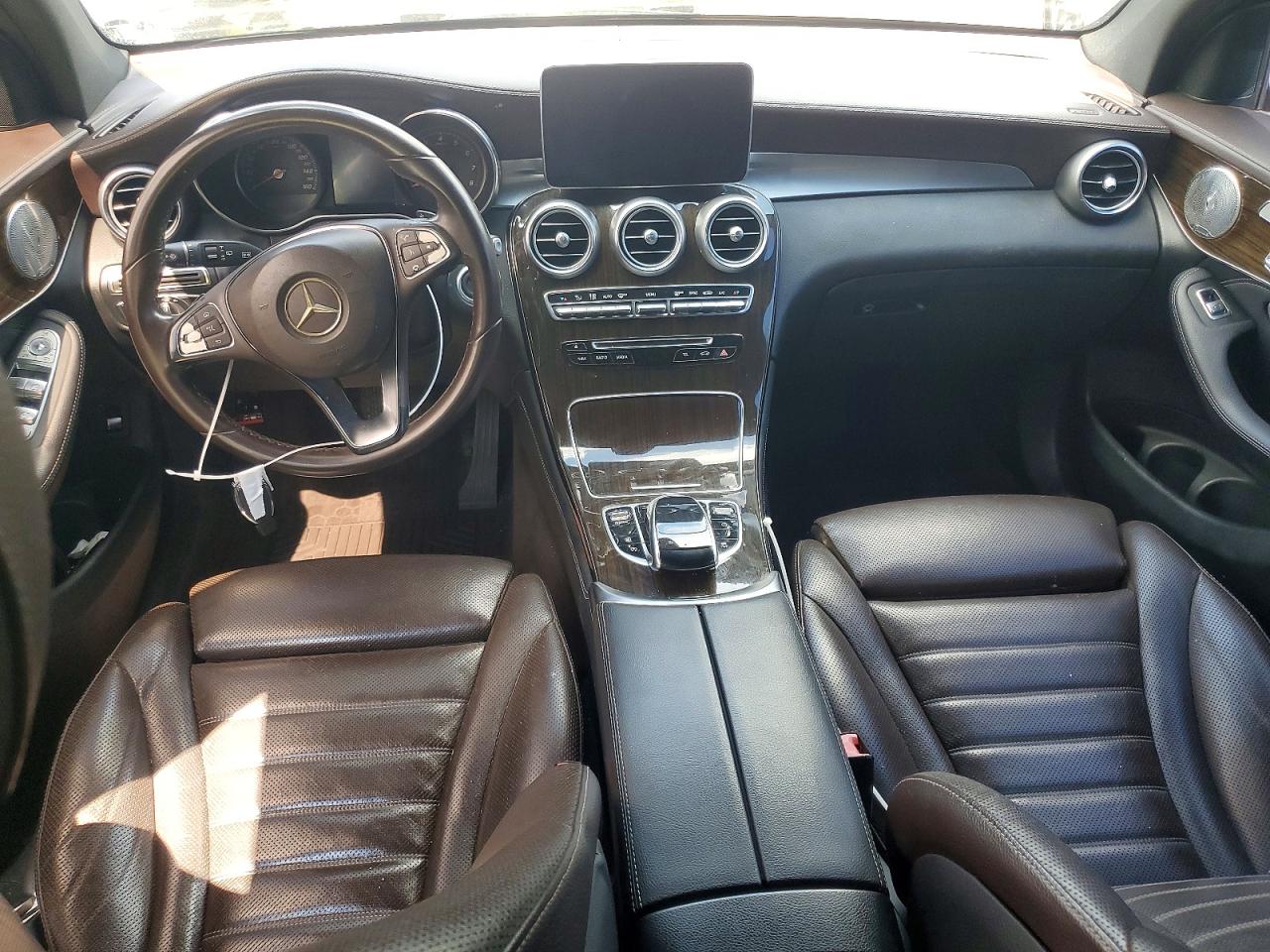 2017 MERCEDES-BENZ GLC-CLASS