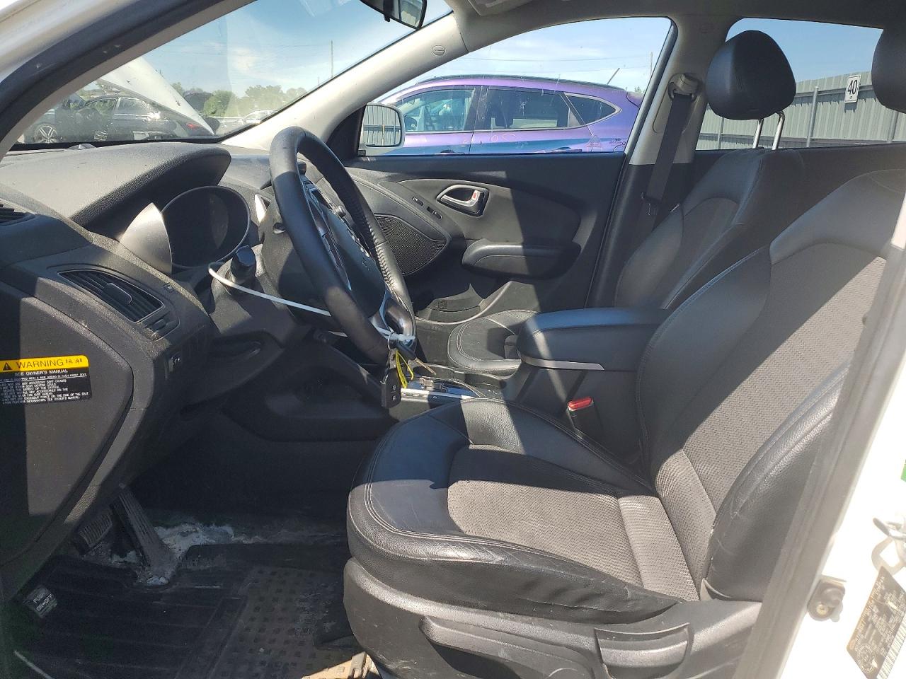 2011 HYUNDAI TUCSON
