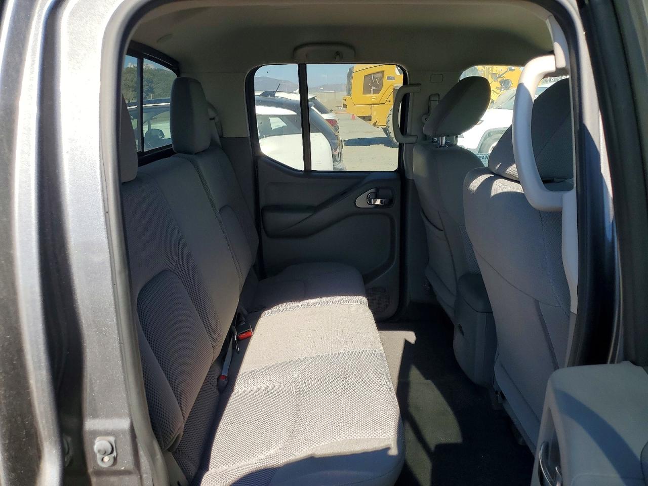 2019 NISSAN FRONTIER