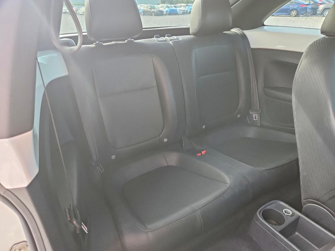 2012 VOLKSWAGEN BEETLE