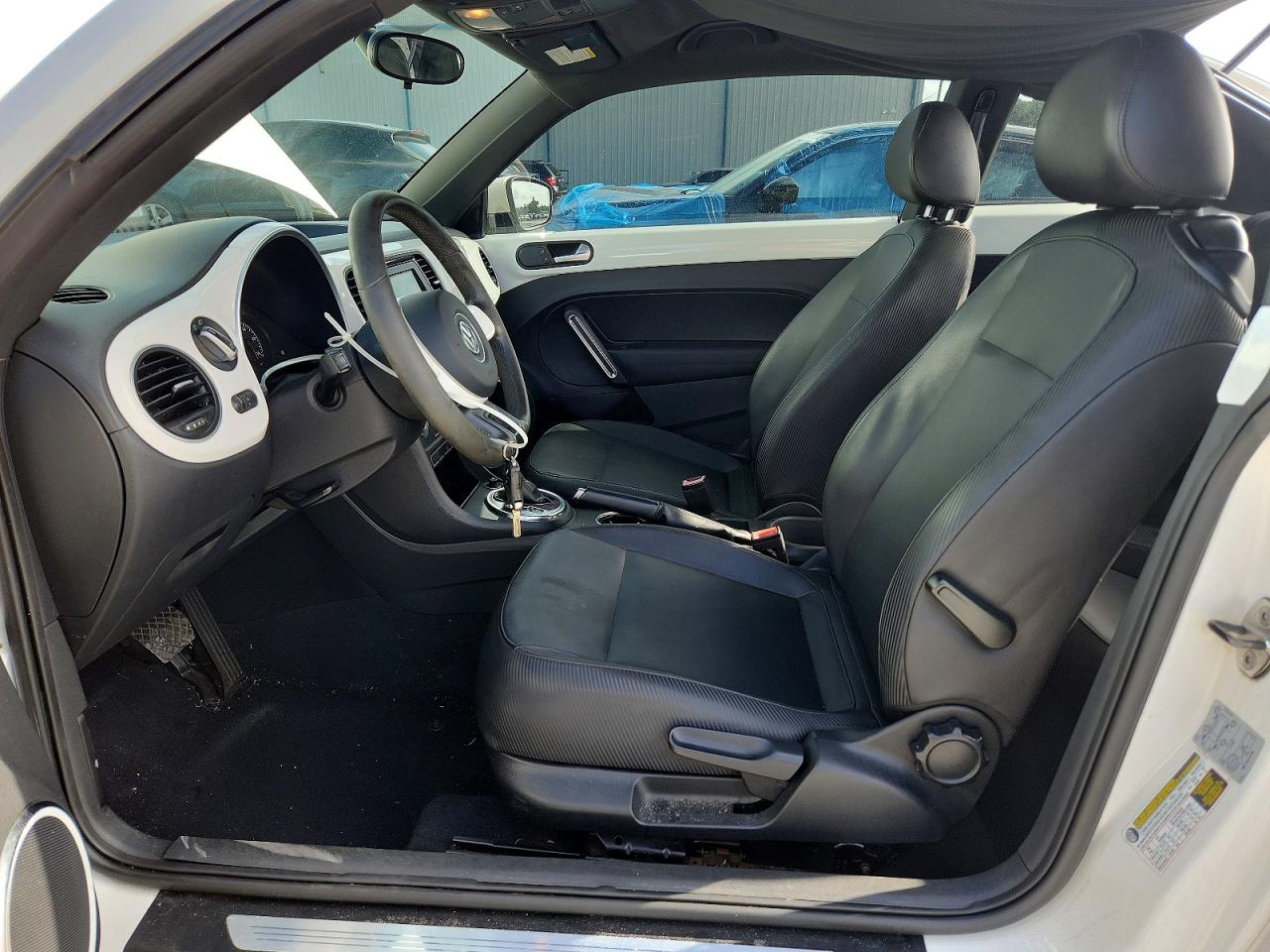 2012 VOLKSWAGEN BEETLE
