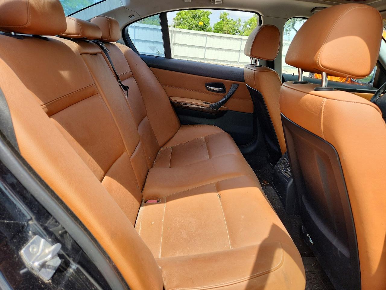 2010 BMW 3 SERIES