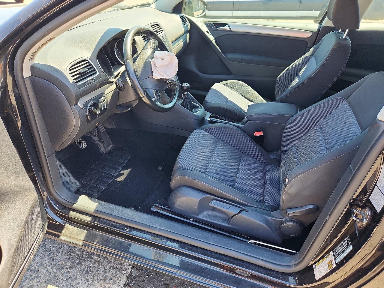 2012 VOLKSWAGEN GOLF