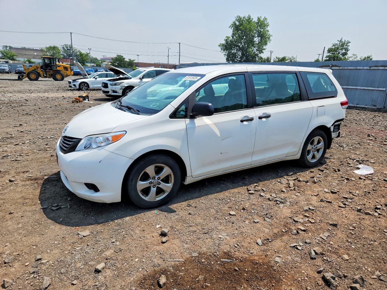 2014 TOYOTA SIENNA