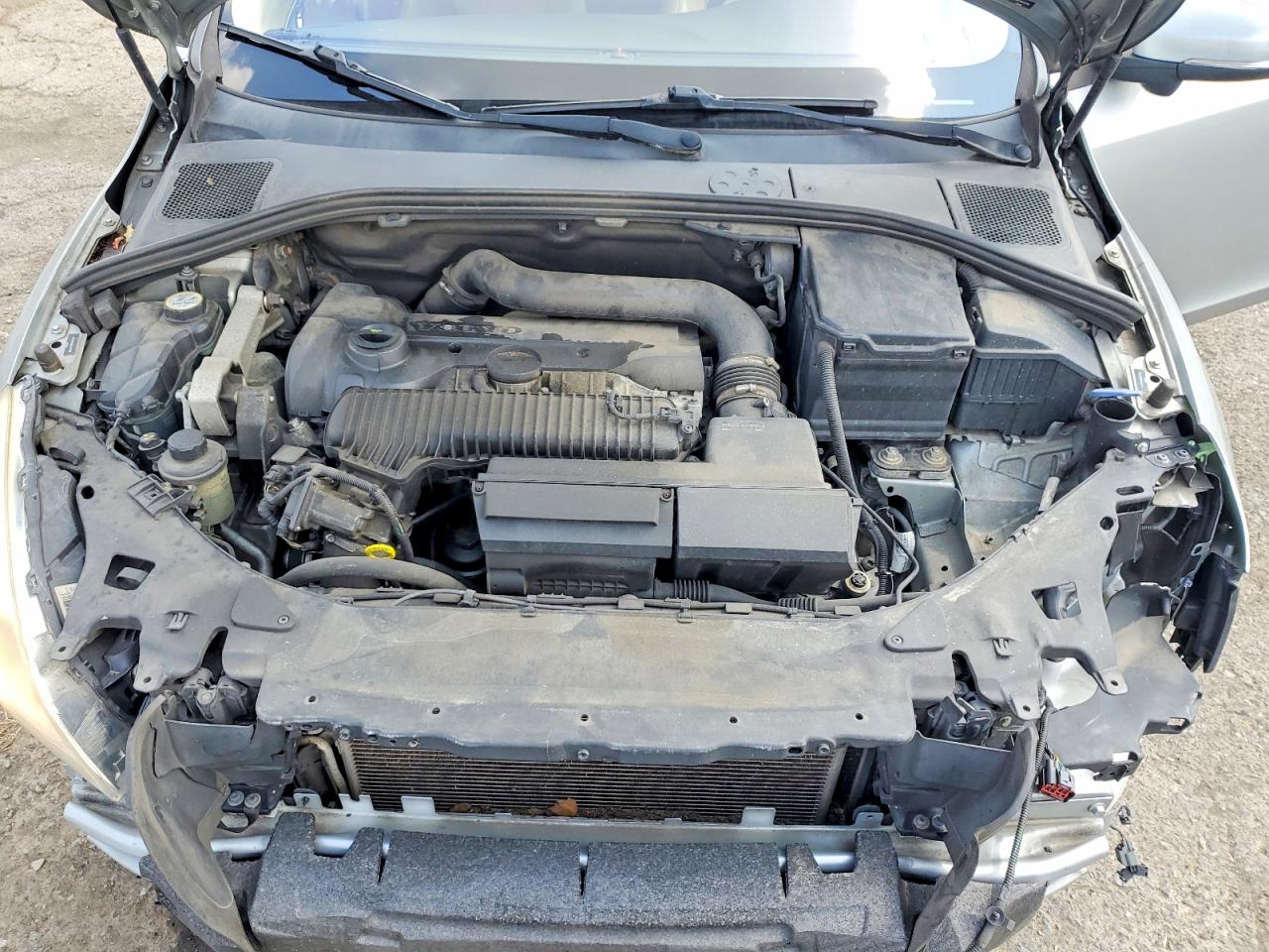 2013 VOLVO S60