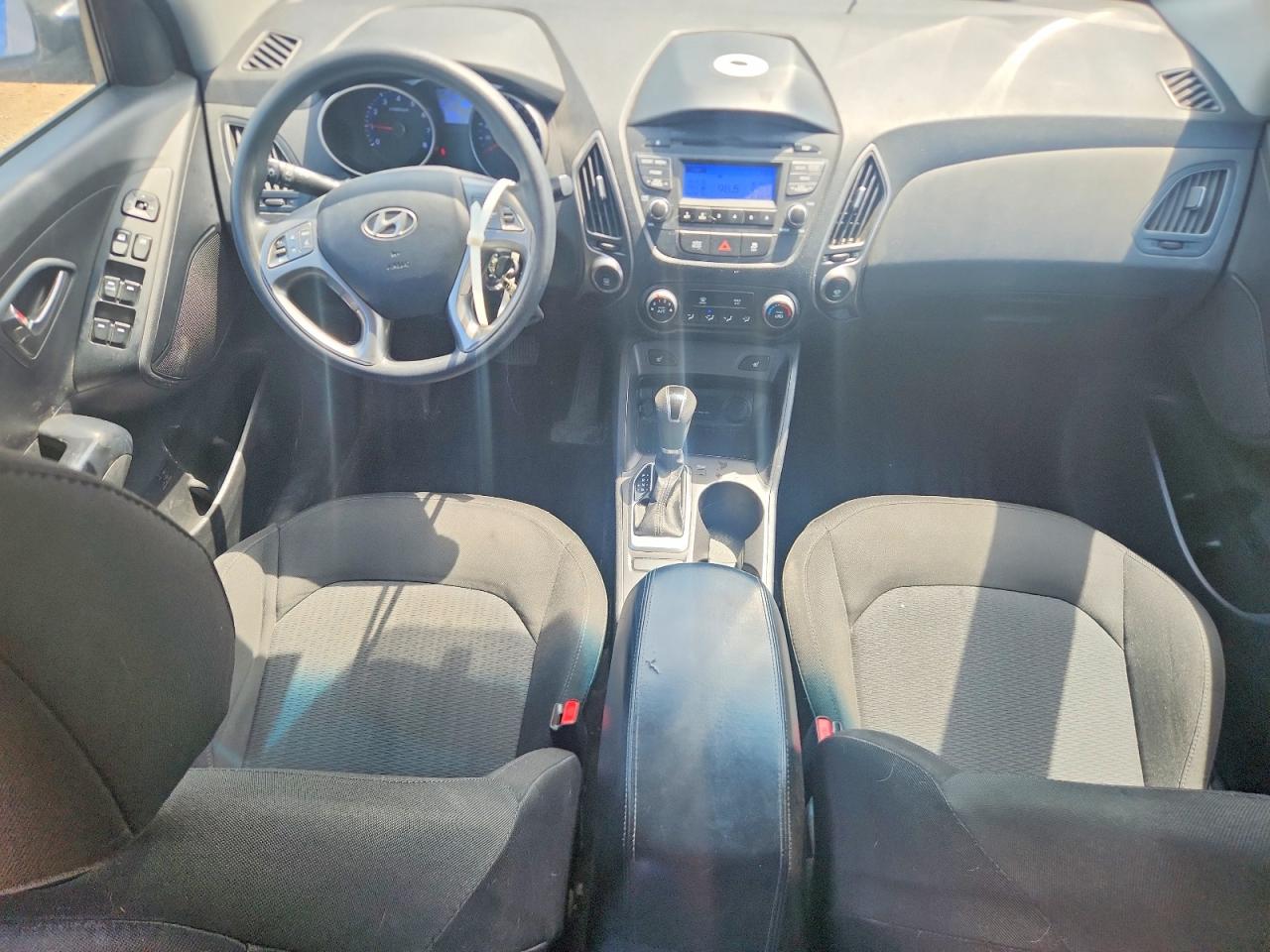 2015 HYUNDAI TUCSON