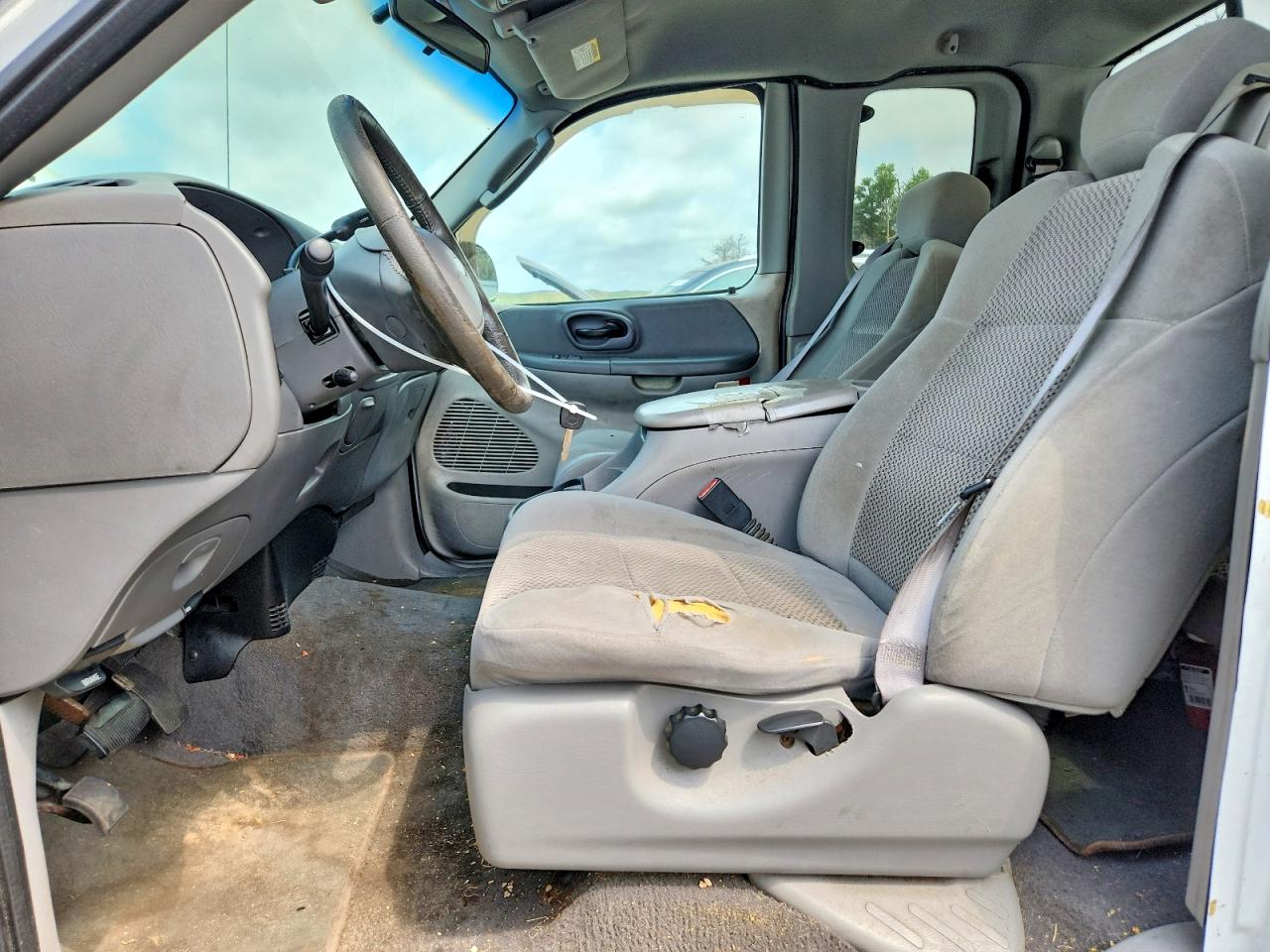2003 FORD F150