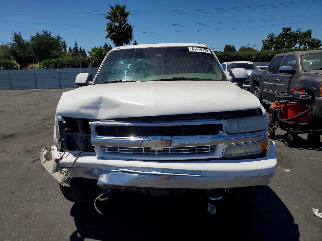 2001 CHEVROLET SUBURBAN