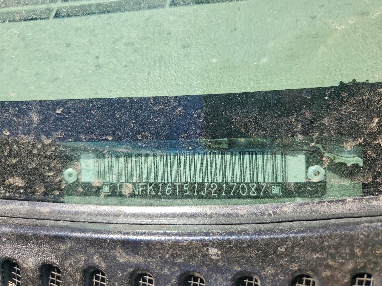2001 CHEVROLET SUBURBAN