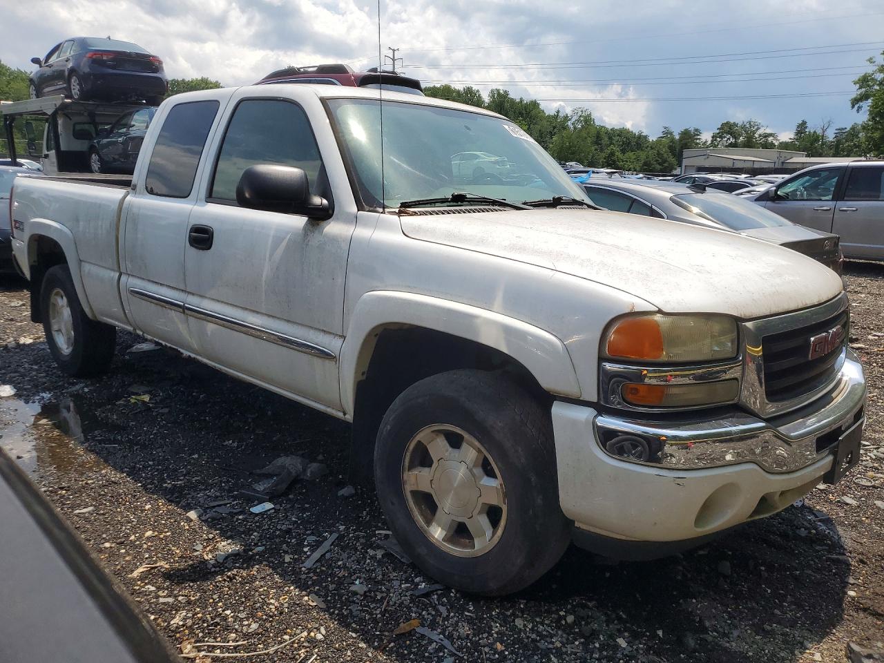 2006 GMC SIERRA