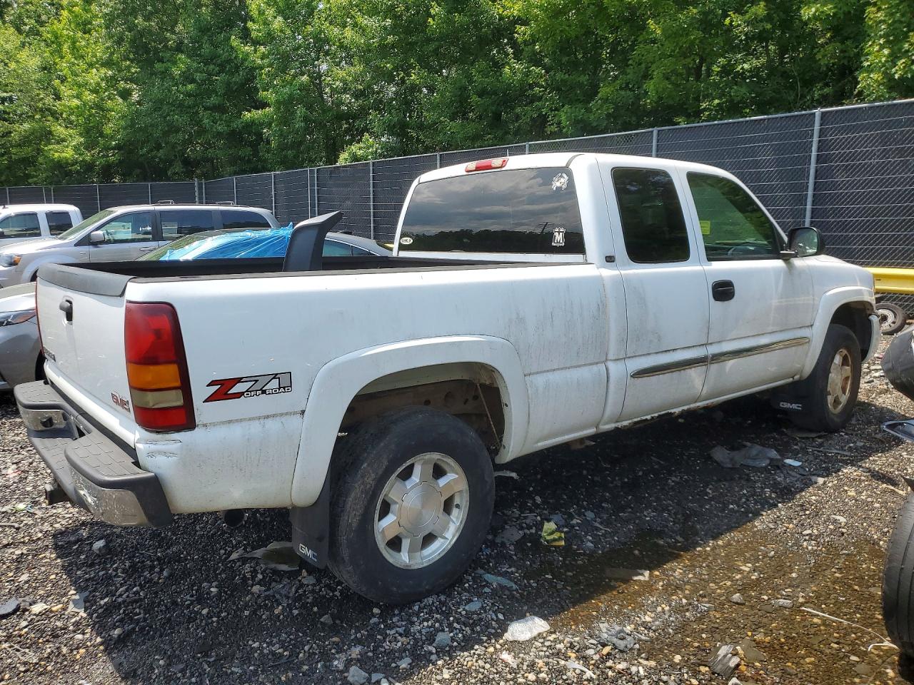2006 GMC SIERRA