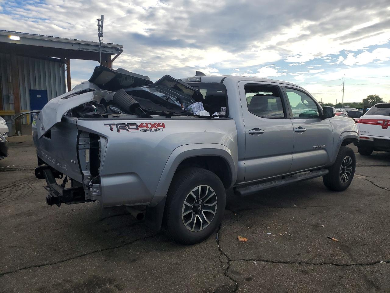2021 TOYOTA TACOMA
