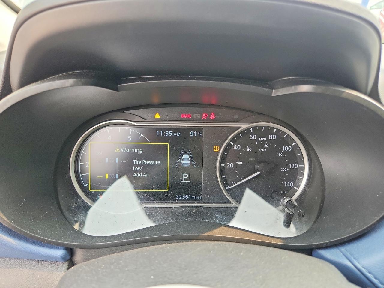 2025 NISSAN VERSA