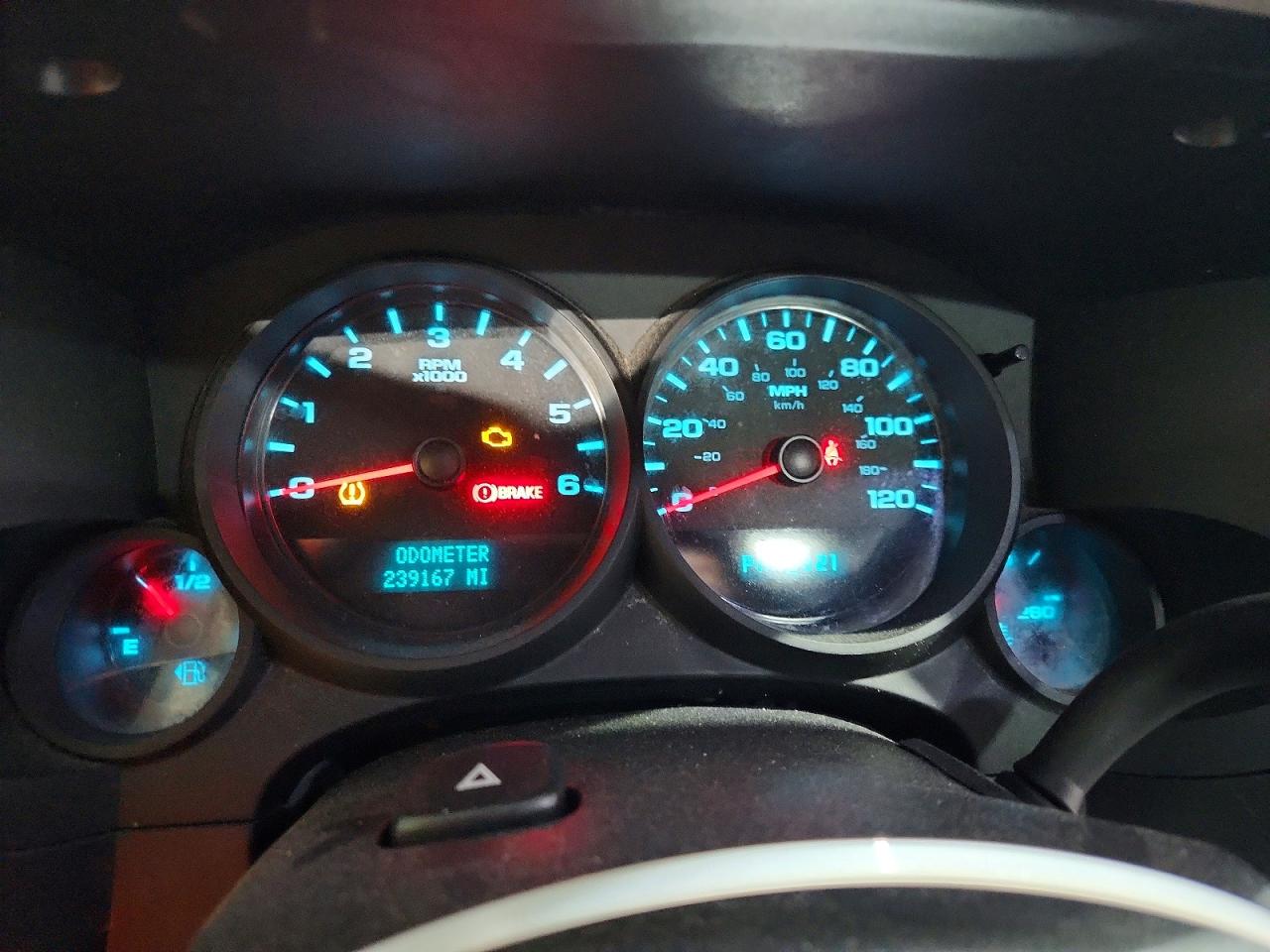 2011 CHEVROLET SILVERADO