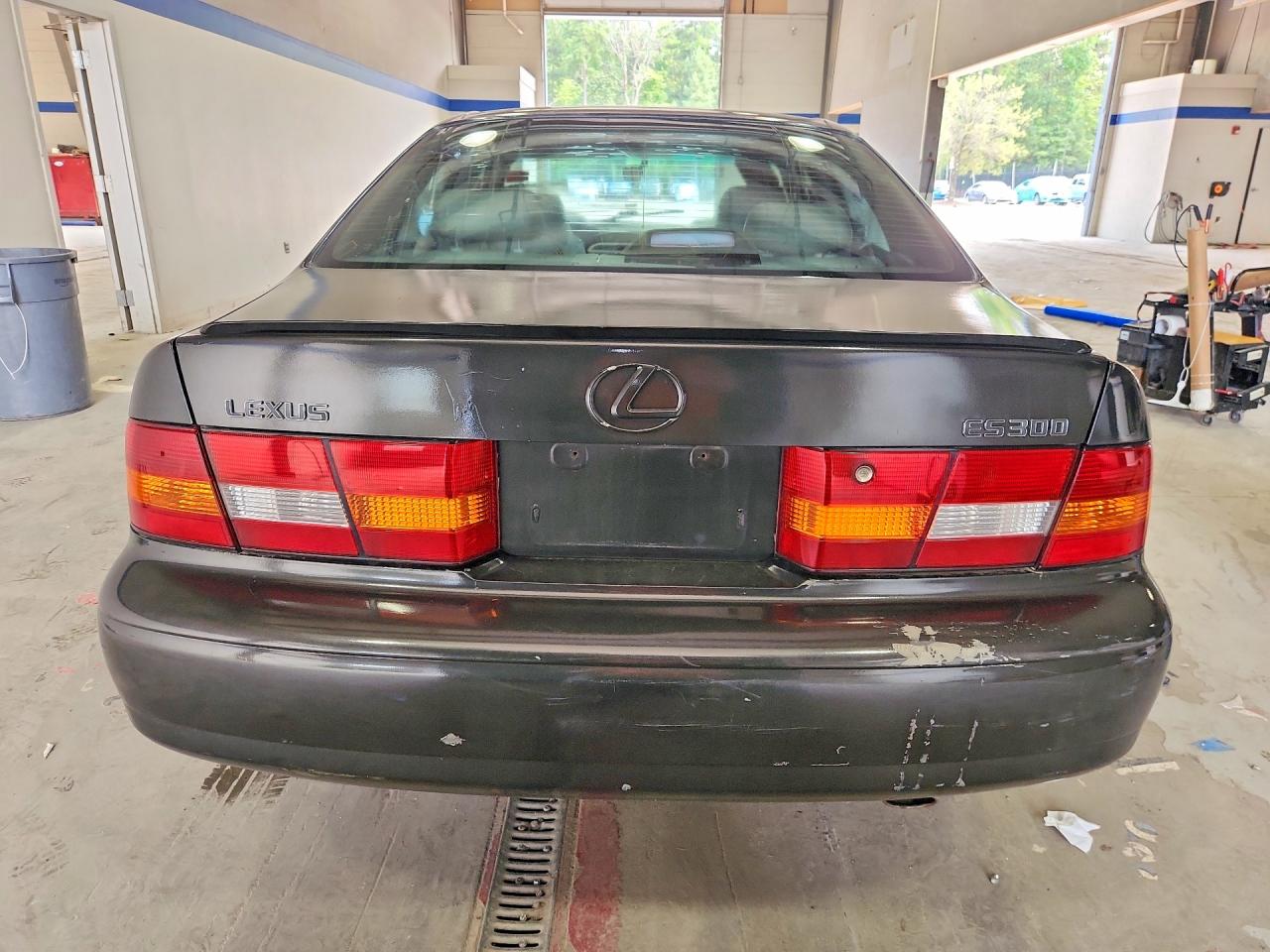 1997 LEXUS ES300