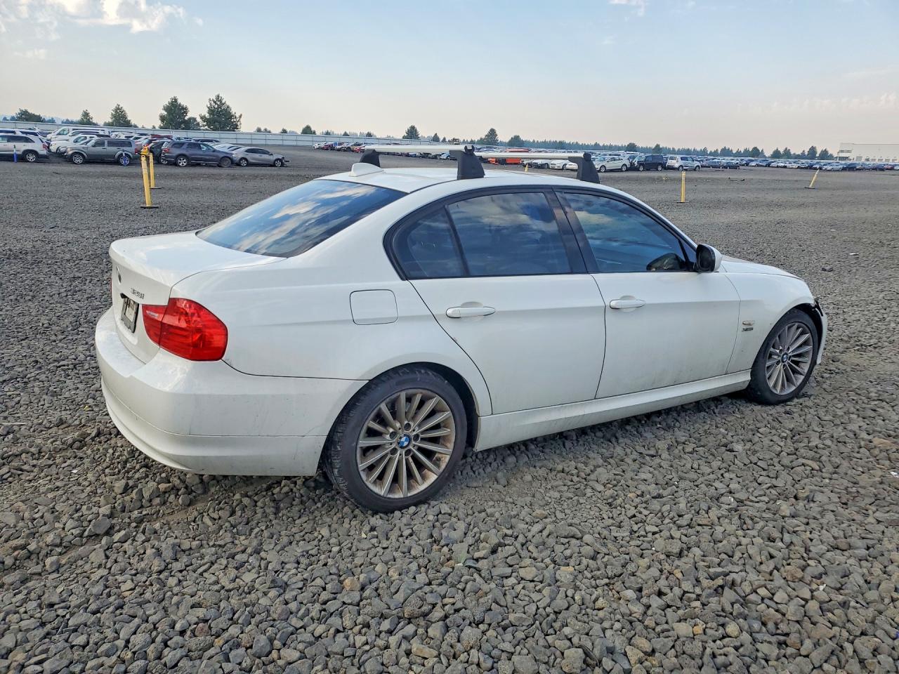 2011 BMW 3 SERIES