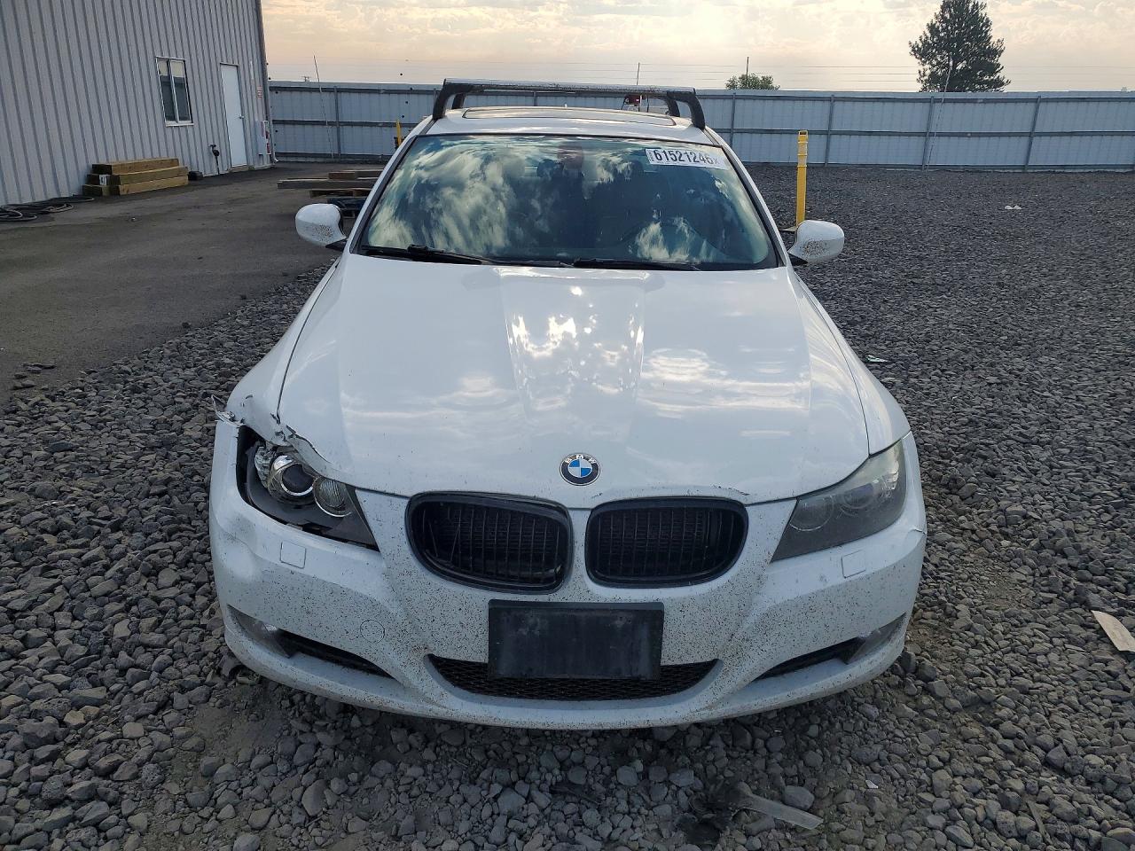 2011 BMW 3 SERIES