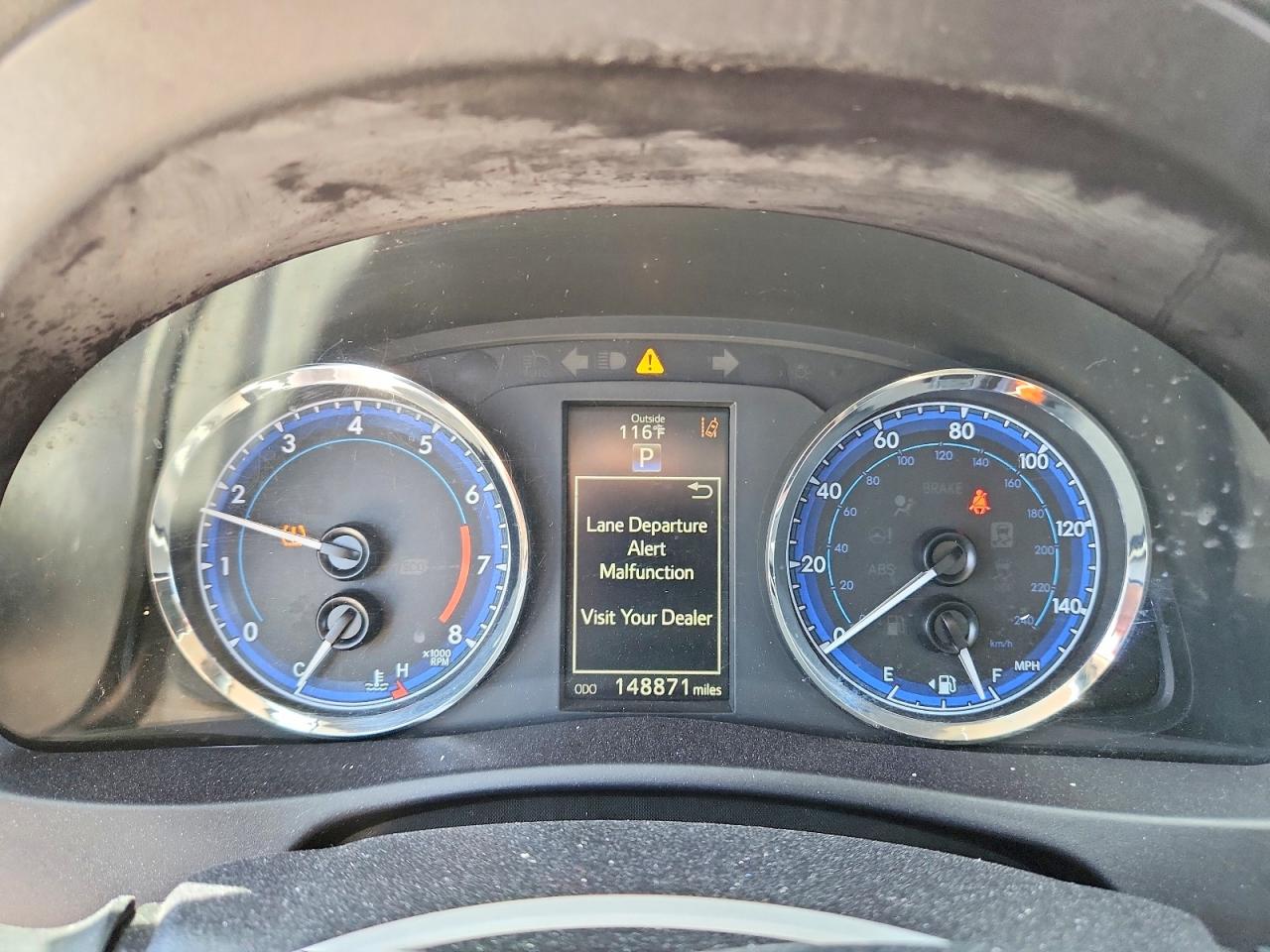 2017 TOYOTA COROLLA