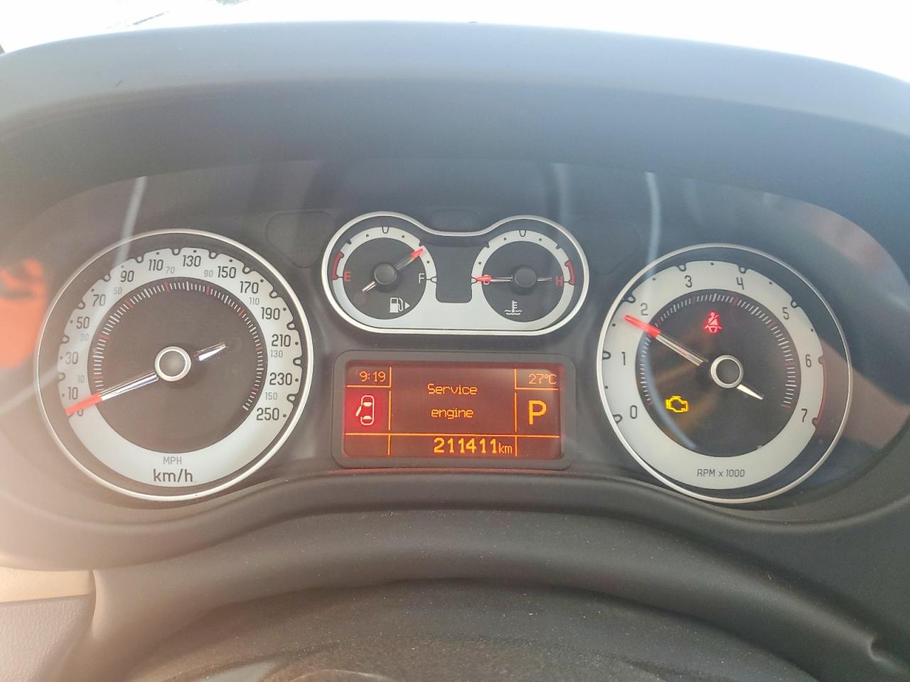 2015 FIAT 500