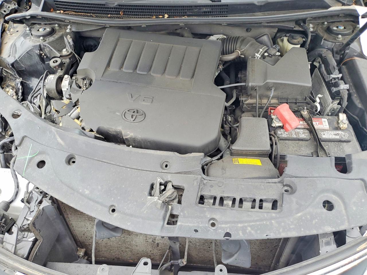 2016 TOYOTA AVALON