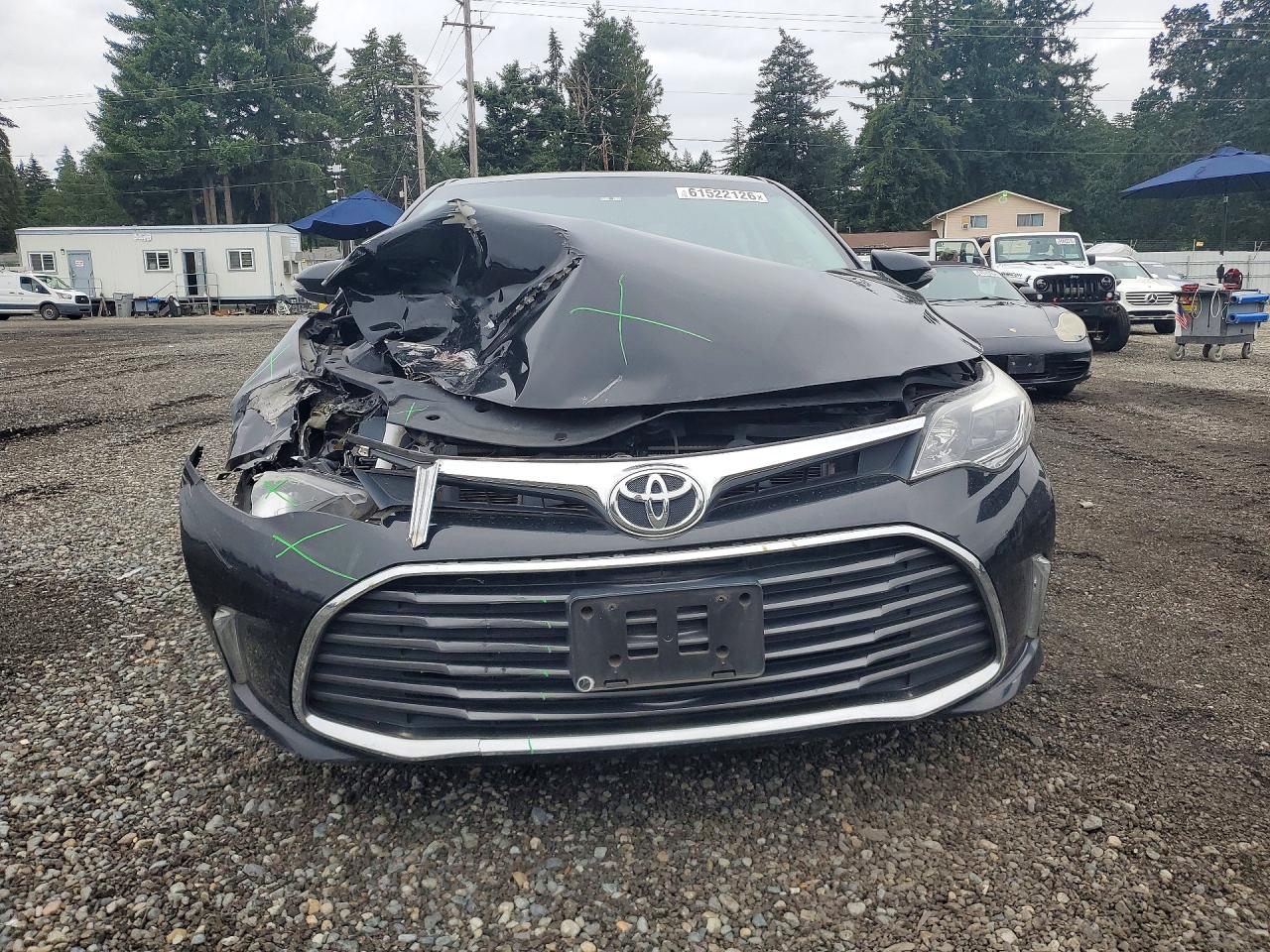 2016 TOYOTA AVALON