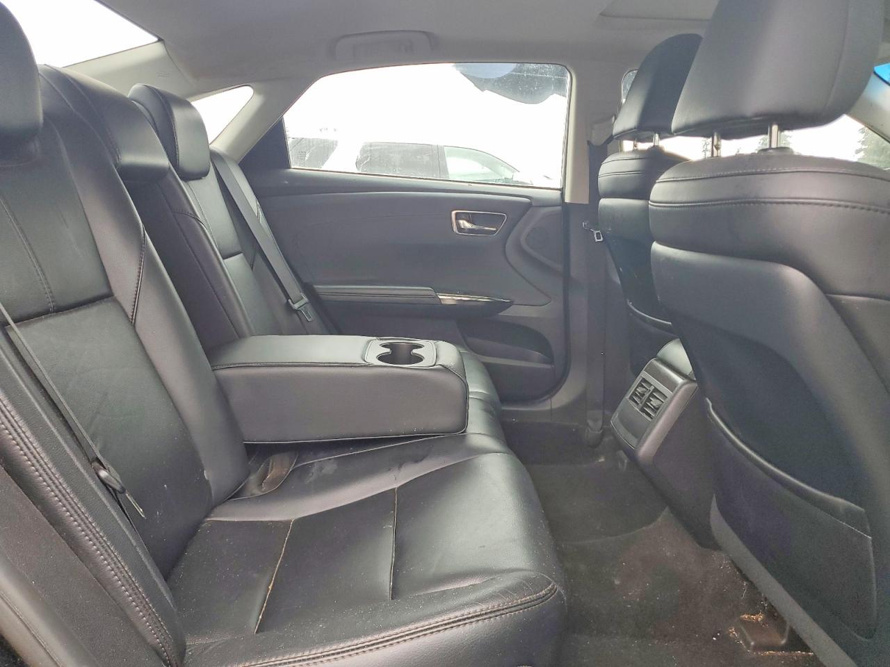 2016 TOYOTA AVALON