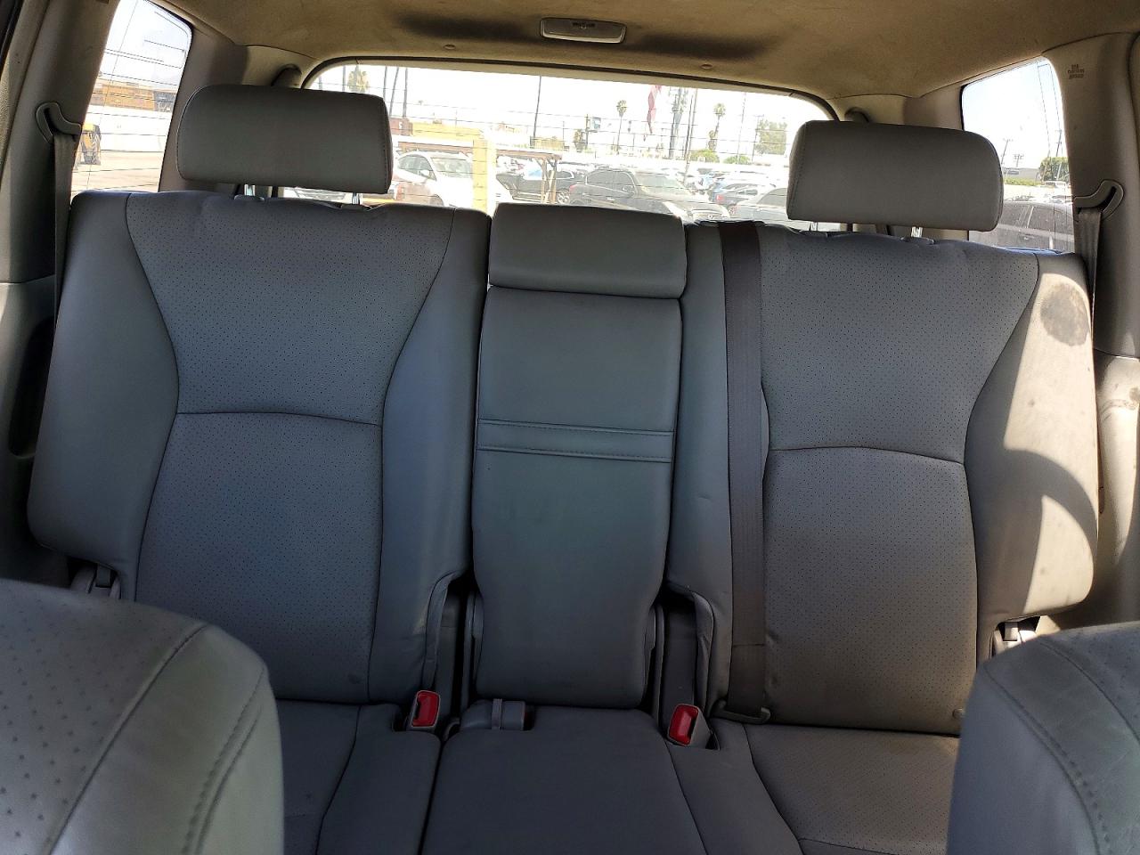 2006 TOYOTA HIGHLANDER