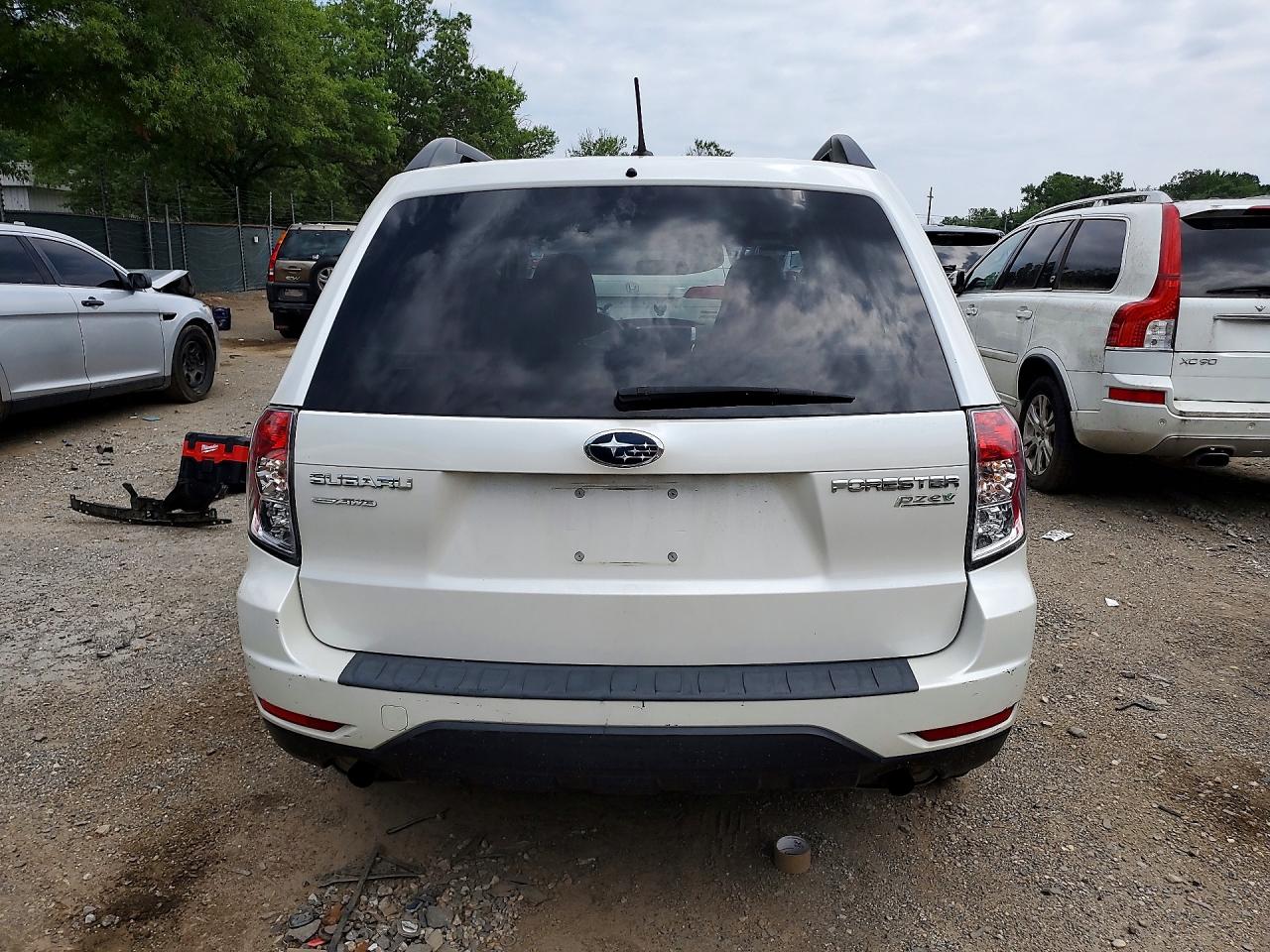 2012 SUBARU FORESTER