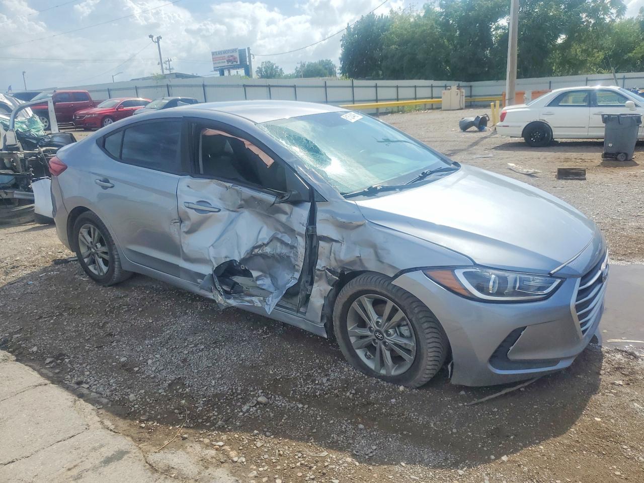 2017 HYUNDAI ELANTRA