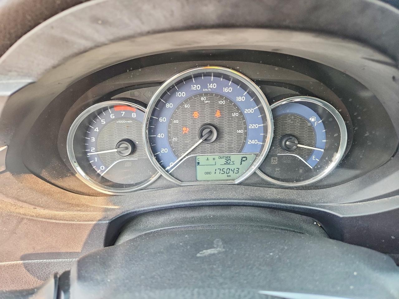 2016 TOYOTA COROLLA