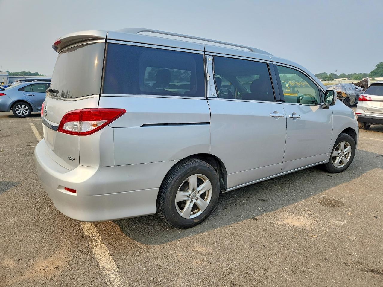 2016 NISSAN QUEST