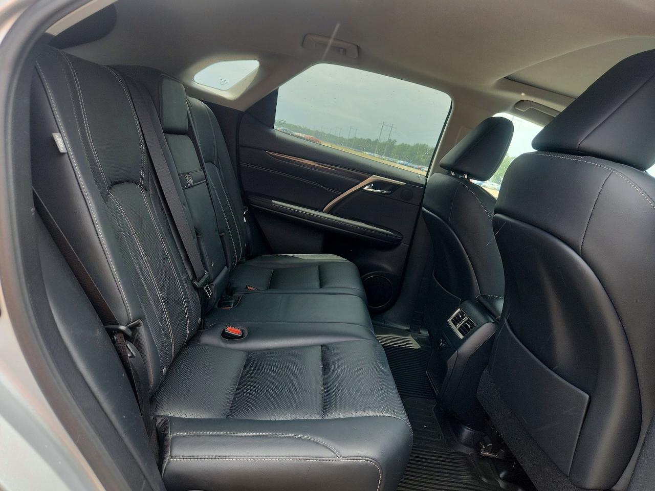 2017 LEXUS RX300