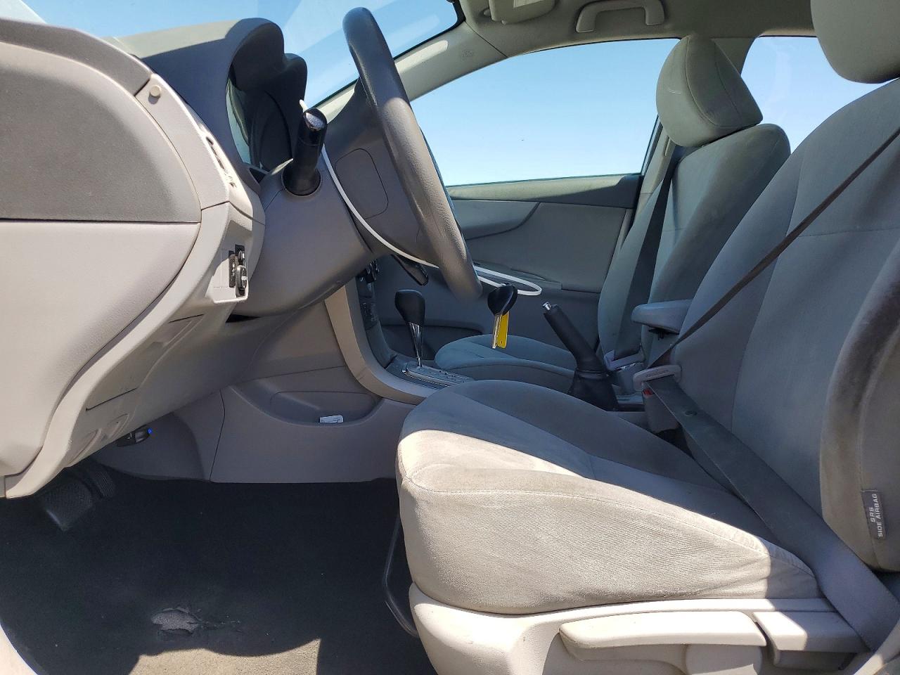 2010 TOYOTA COROLLA