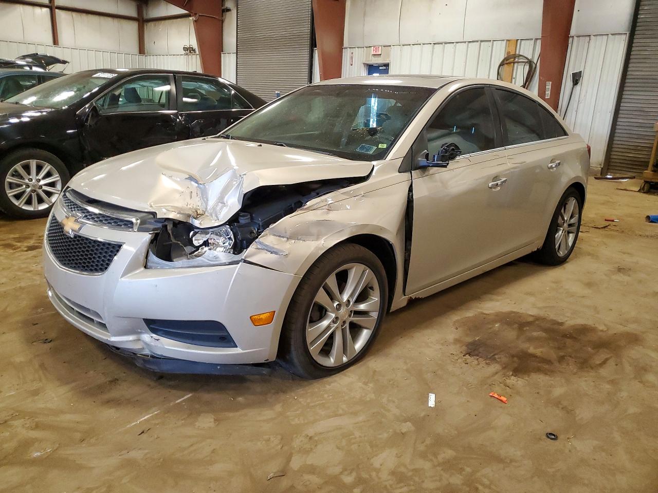 2011 CHEVROLET CRUZE