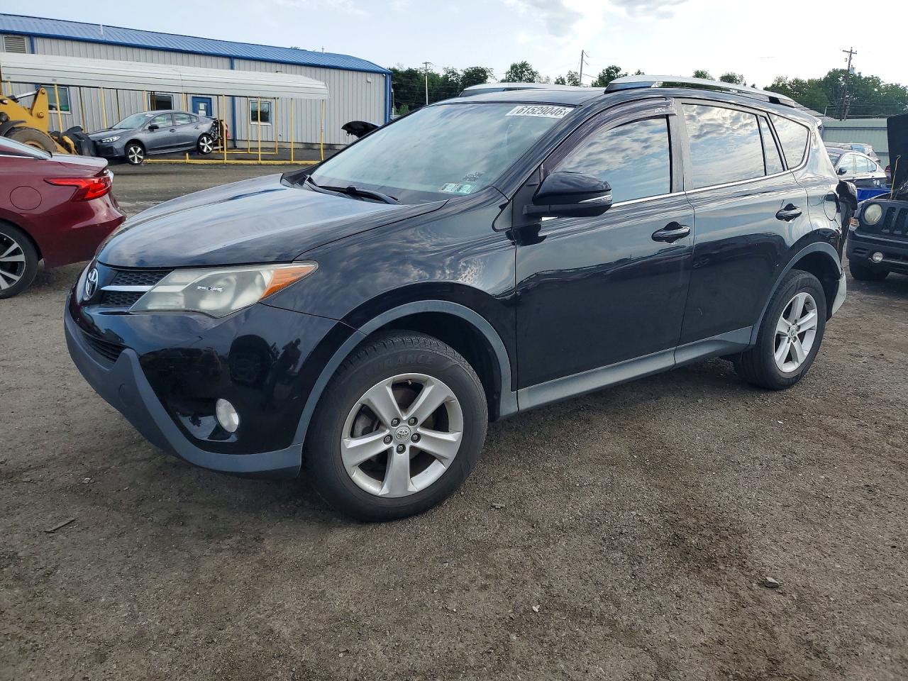 2014 TOYOTA RAV4