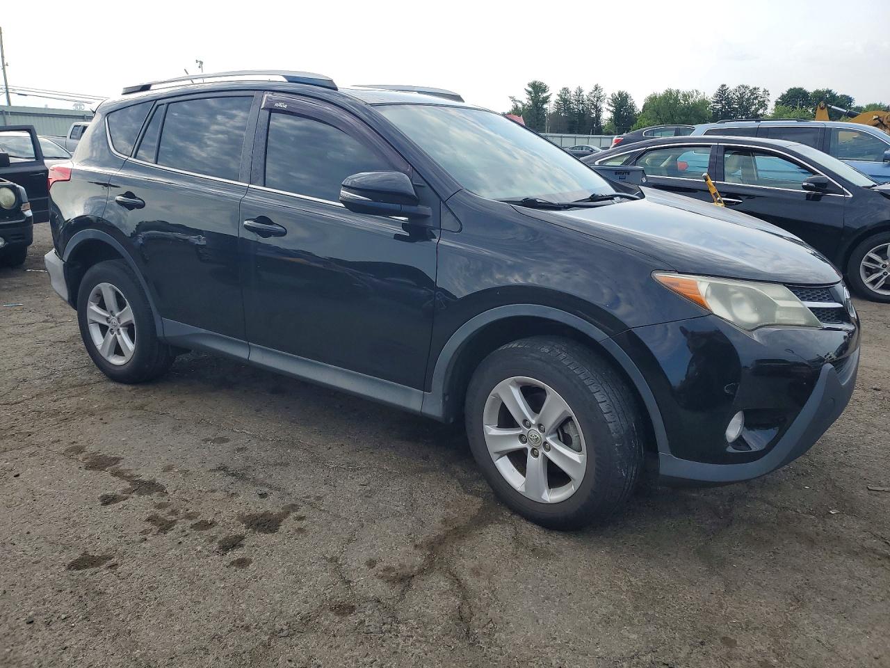 2014 TOYOTA RAV4